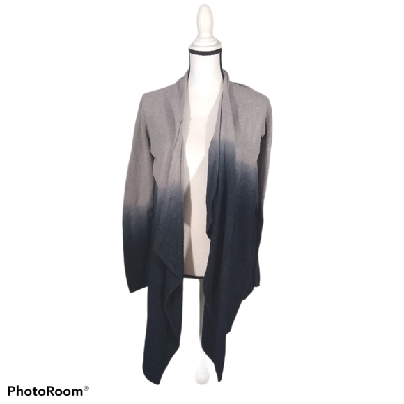 Barefoot Dreams Sweaters - Barefoot Dreams open front cardigan med/small